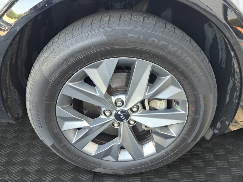 2023 Kia Sportage SX