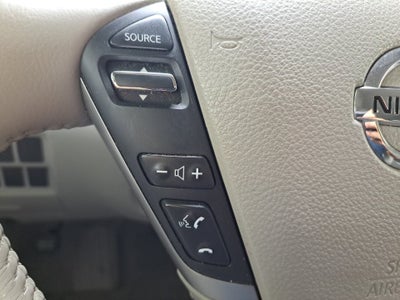 2015 Nissan Quest SV