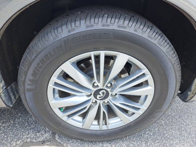 2021 INFINITI QX80 LUXE