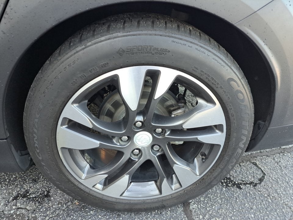2018 Buick Regal TourX Essence