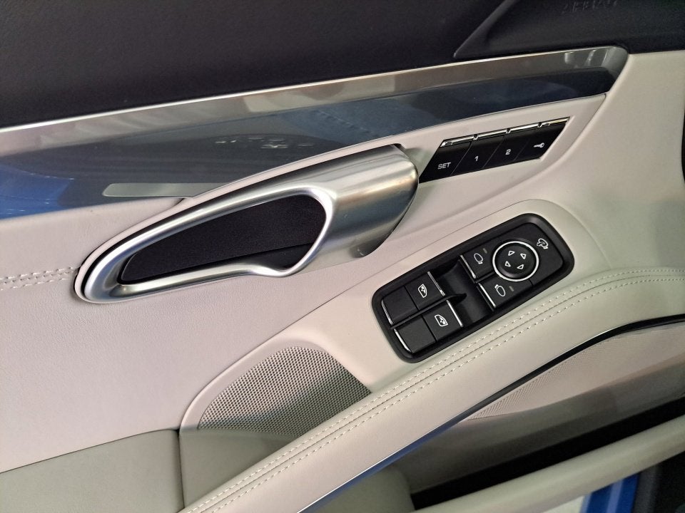 2025 Porsche 718 Boxster GTS 4.0