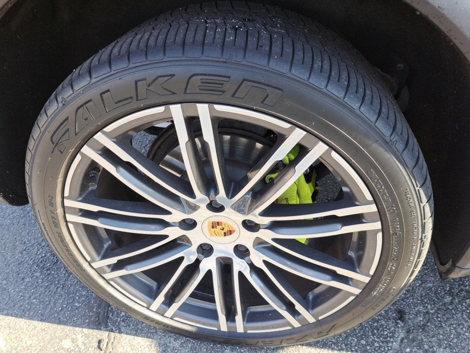 2015 Porsche Cayenne S E-Hybrid