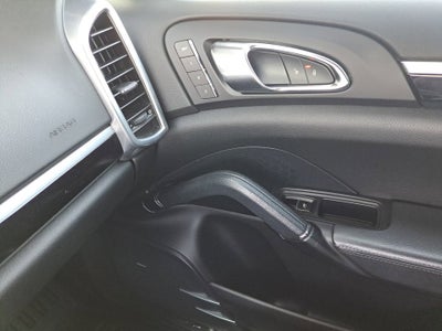 2015 Porsche Cayenne S E-Hybrid