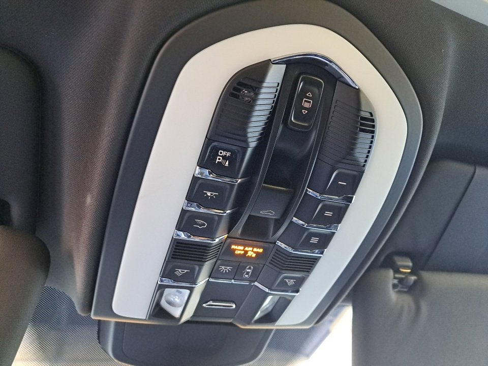 2015 Porsche Cayenne S E-Hybrid