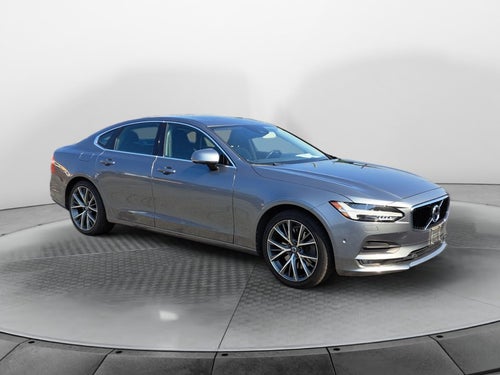 2017 Volvo S90 T6 Momentum