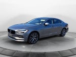 2017 Volvo S90 T6 Momentum