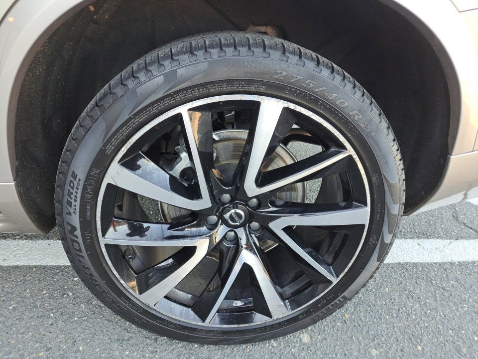 2023 Volvo XC90 Plus