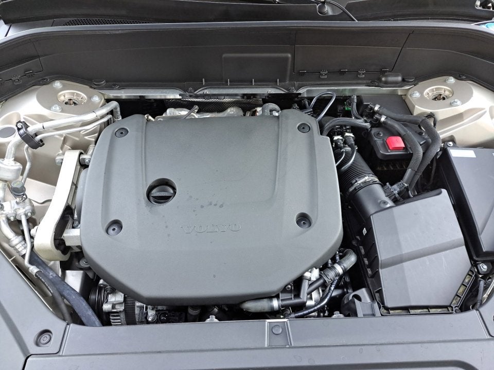 2023 Volvo XC90 Plus