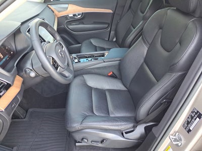 2023 Volvo XC90 Plus